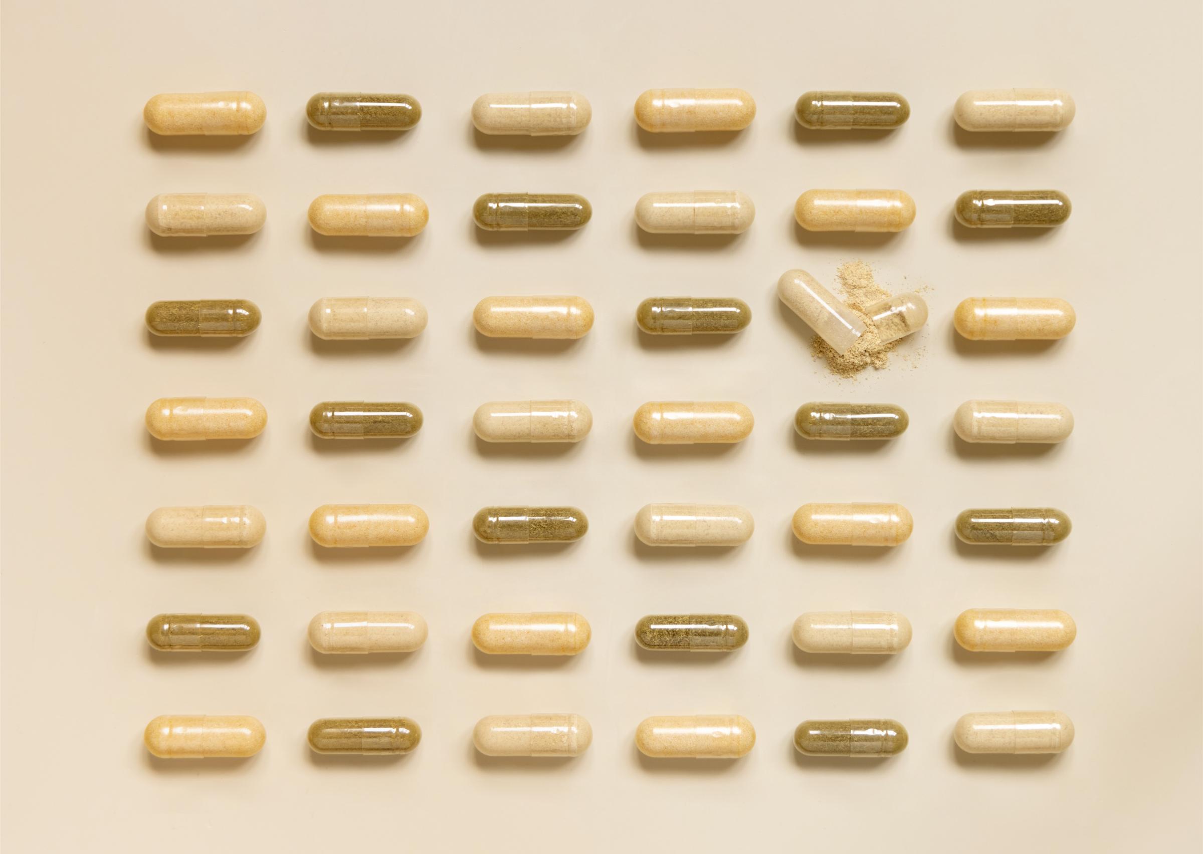 Food supplement capsules with Unique IS-2